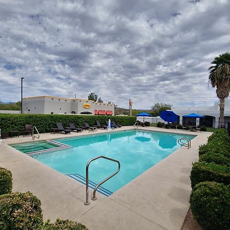 Los Viajeros Inn Wickenburg Extérieur photo