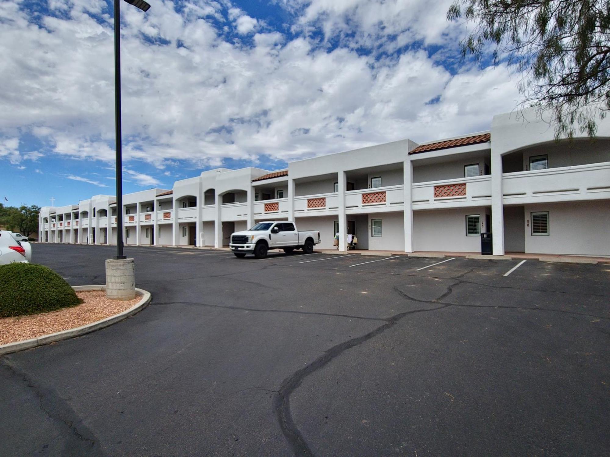 Los Viajeros Inn Wickenburg Extérieur photo